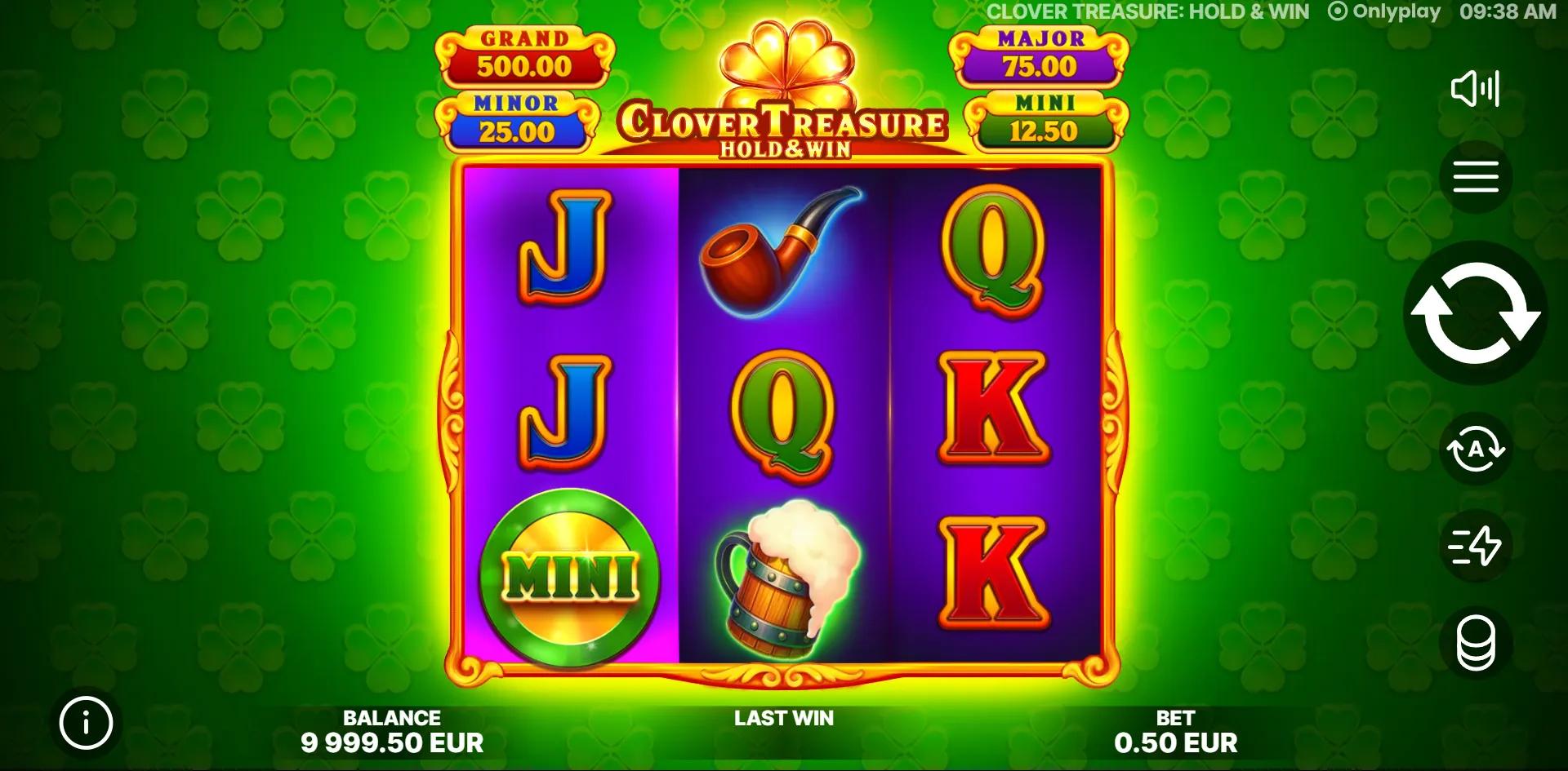 Clover Treasure: Hold & Win slot gameplay screenshot