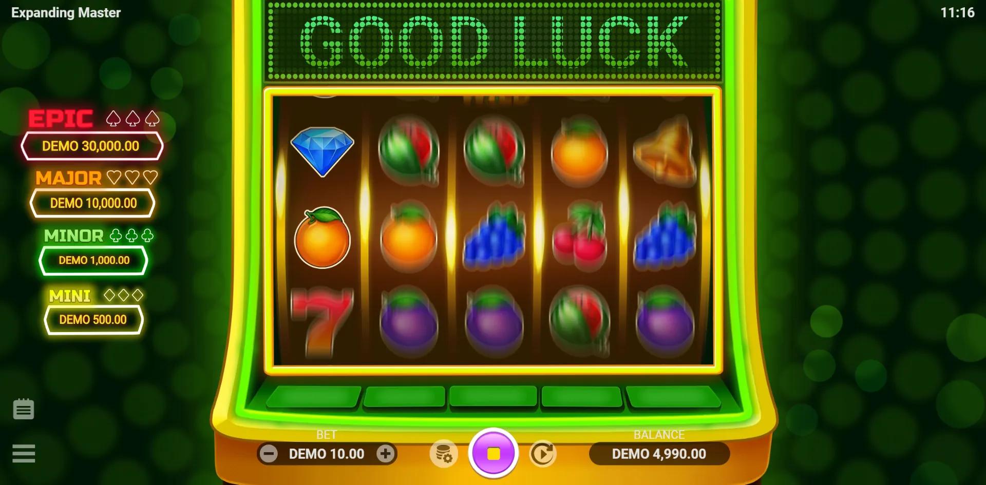 Expanding Master slot gameplay screenshot
