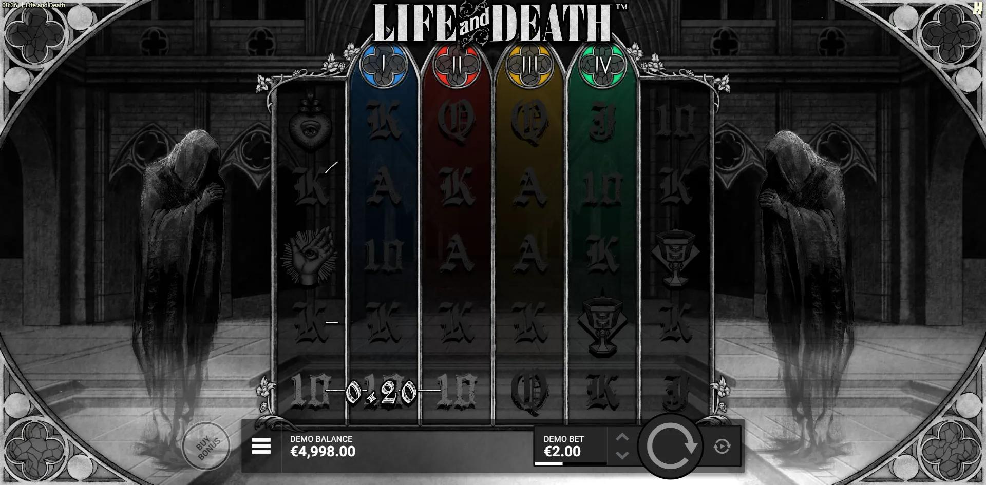 Life and Death slot gameplay screenshot