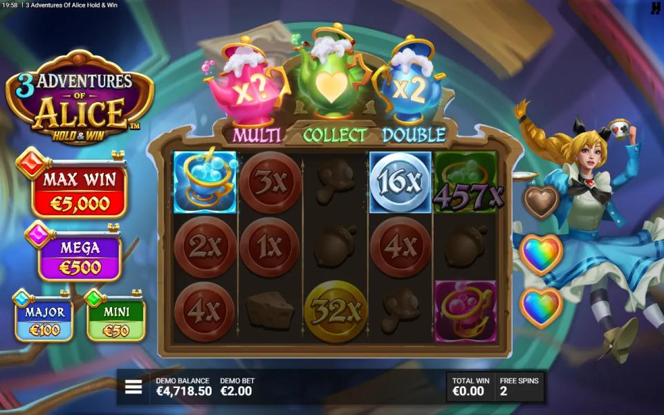 The green collect teacup holding 457x inside the Tea Party bonus of 3 Adventures of Alice Hold & Win