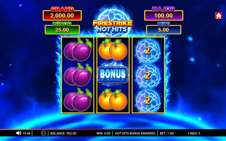Three fireballs on the right reel and the BONUS plate in the middle opening the Hot Hits Bonus