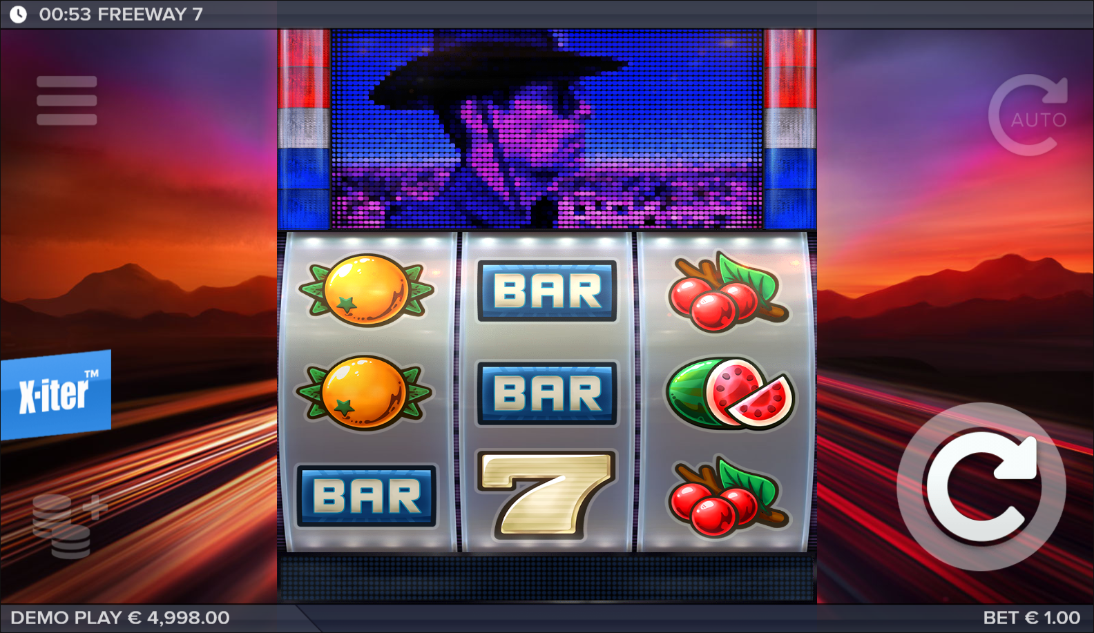 Freeway 7 slot gameplay screenshot