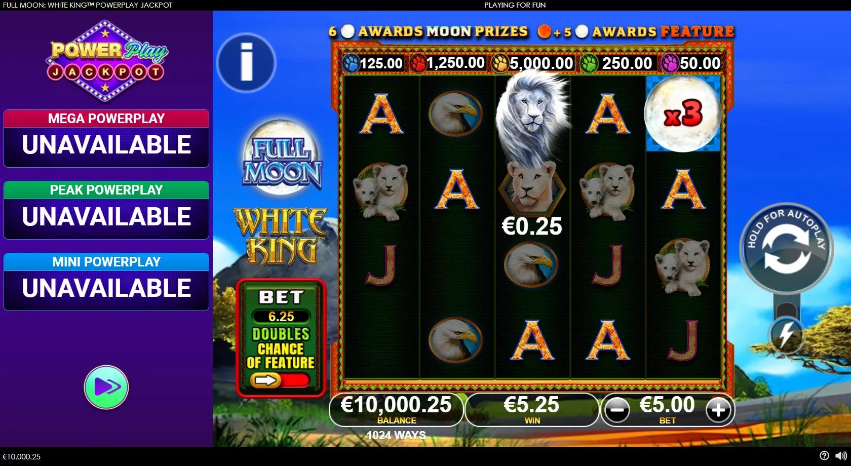 Full Moon White King PowerPlay Jackpot slot gameplay showing a 5x4 African savanna grid with a white lion, lioness, cubs and crown symbols, moon prize symbols and PowerPlay progressive jackpots