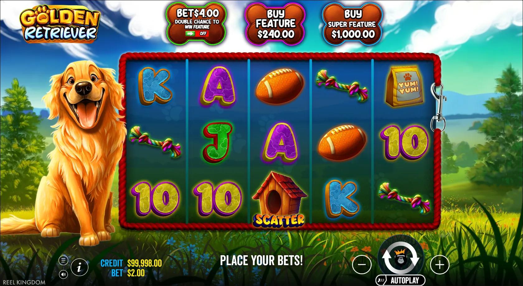 Golden Retriever slot gameplay showing 5x3 grid with doghouse Scatter, rope toy and food bag symbols beside the retriever dog