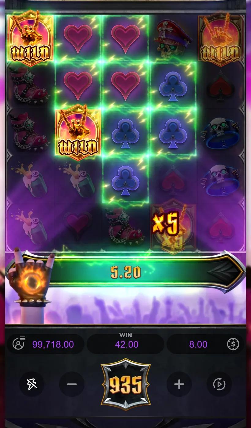 Inferno Mayhem respin chain with three Wilds locked in place and a large cluster lit green
