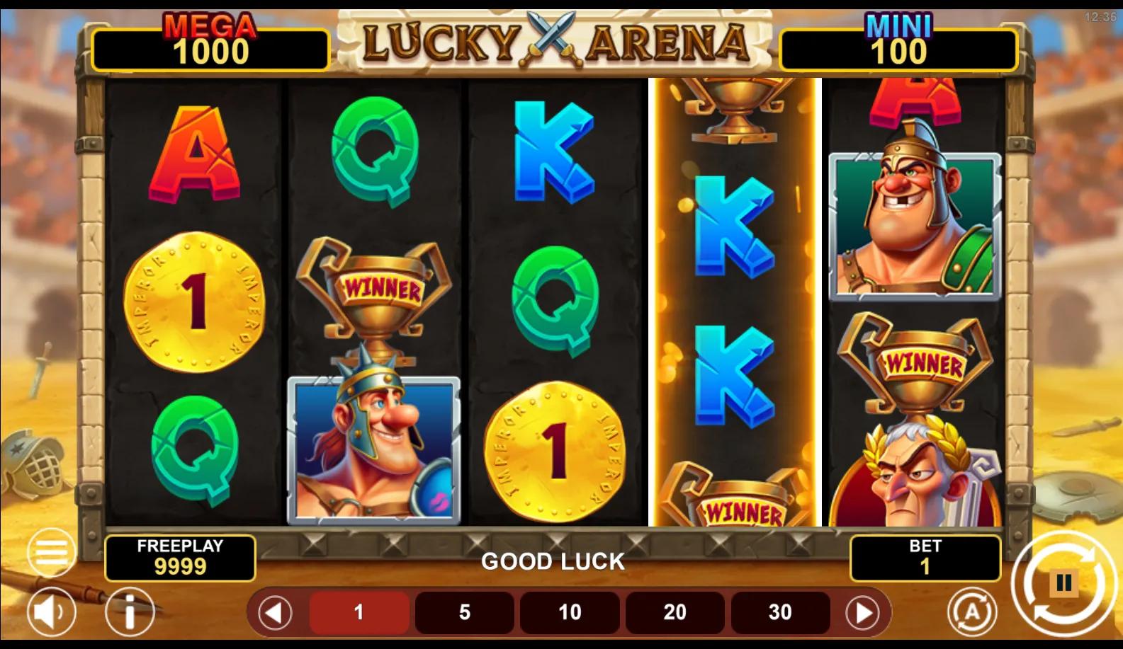 Lucky Arena Hold & Win slot gameplay screenshot