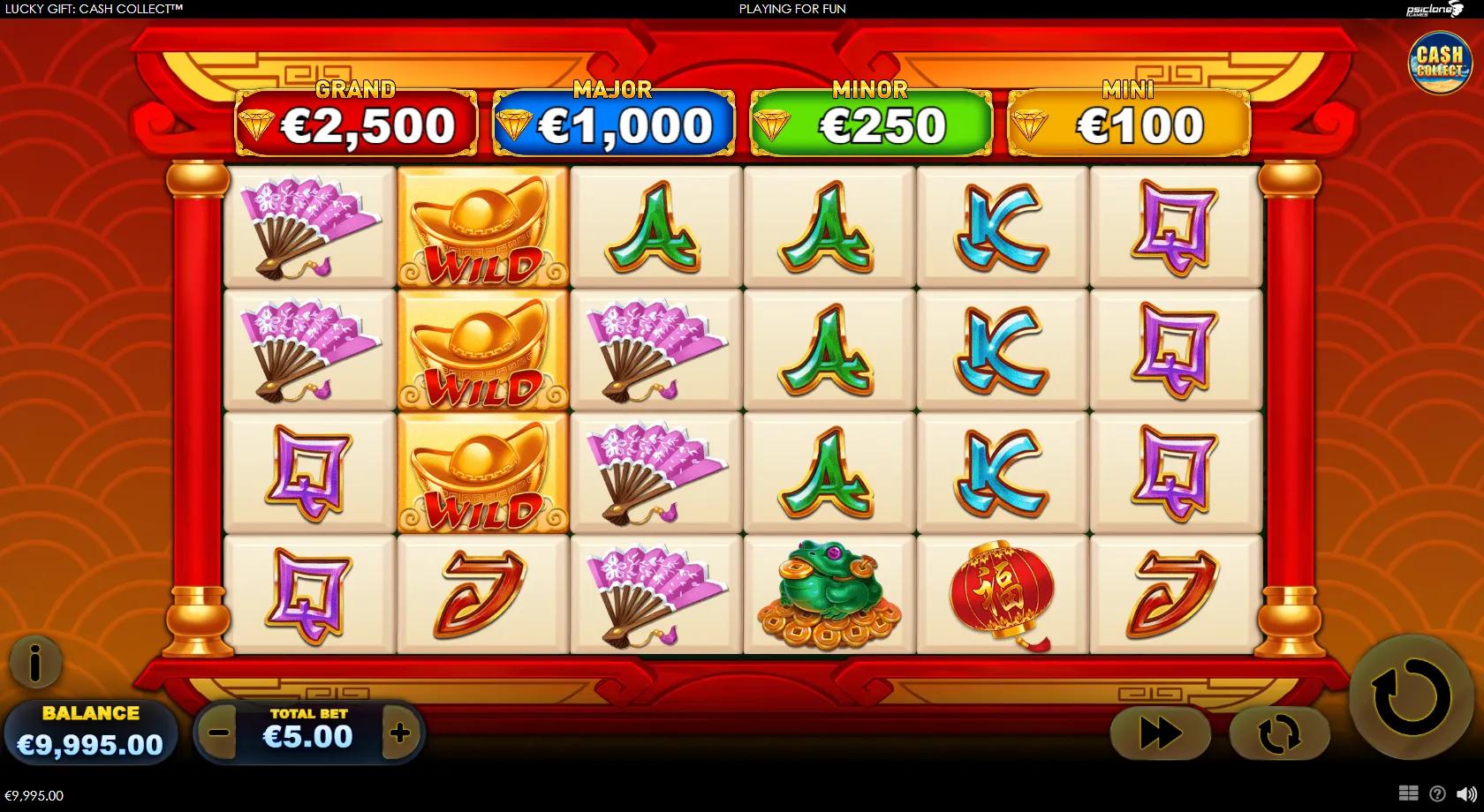 Lucky Gift Cash Collect gameplay showing a 6x4 grid with stacked gold ingot Wilds and Chinese New Year symbols