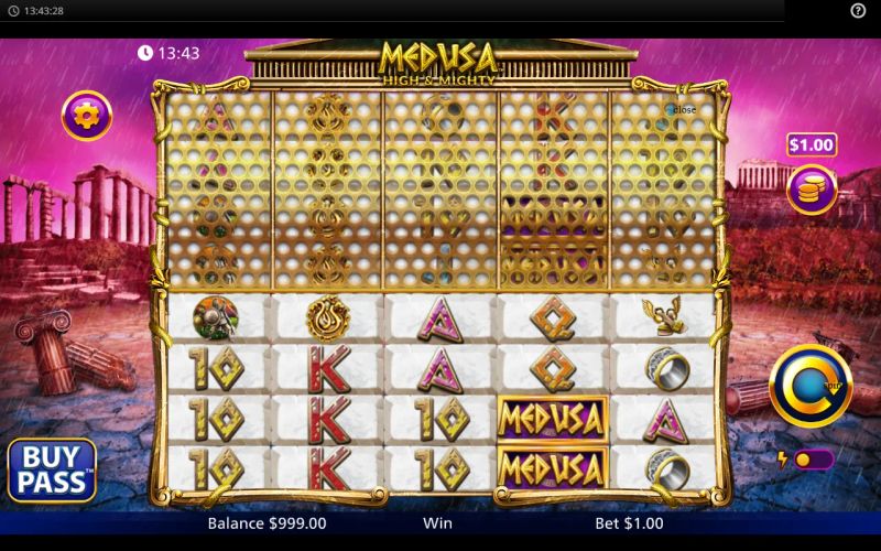 Medusa High and Mighty gameplay screenshot