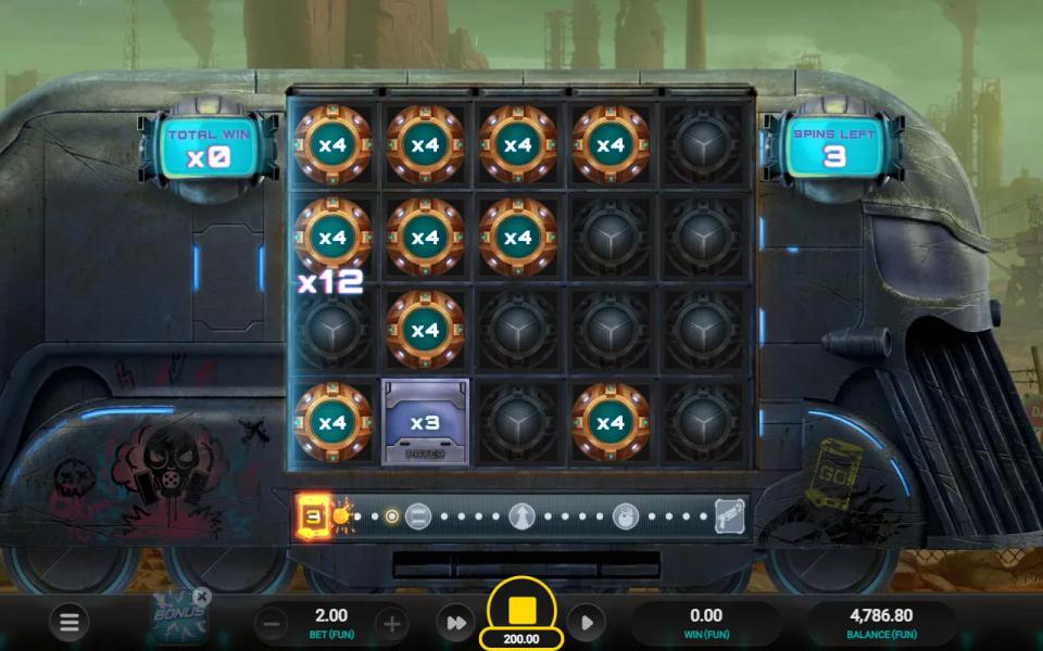 Money Train 5 bonus round opening board of x4 coin values with a Payer symbol boosting them