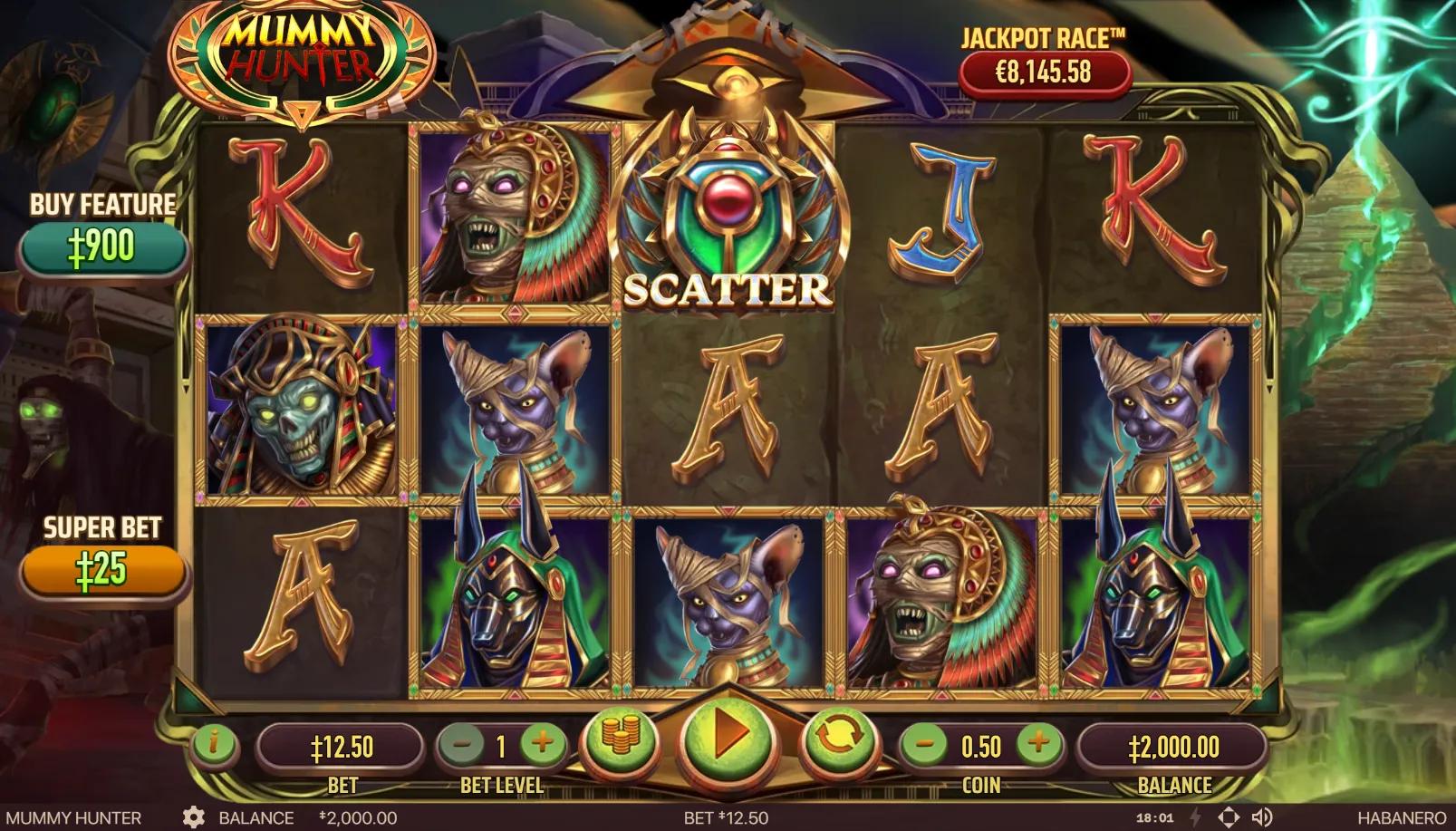 Mummy Hunter slot gameplay showing 5x3 grid with mummified pharaohs, Anubis, Bastet and Eye of Horus scatter on green-lit Egyptian tomb backdrop