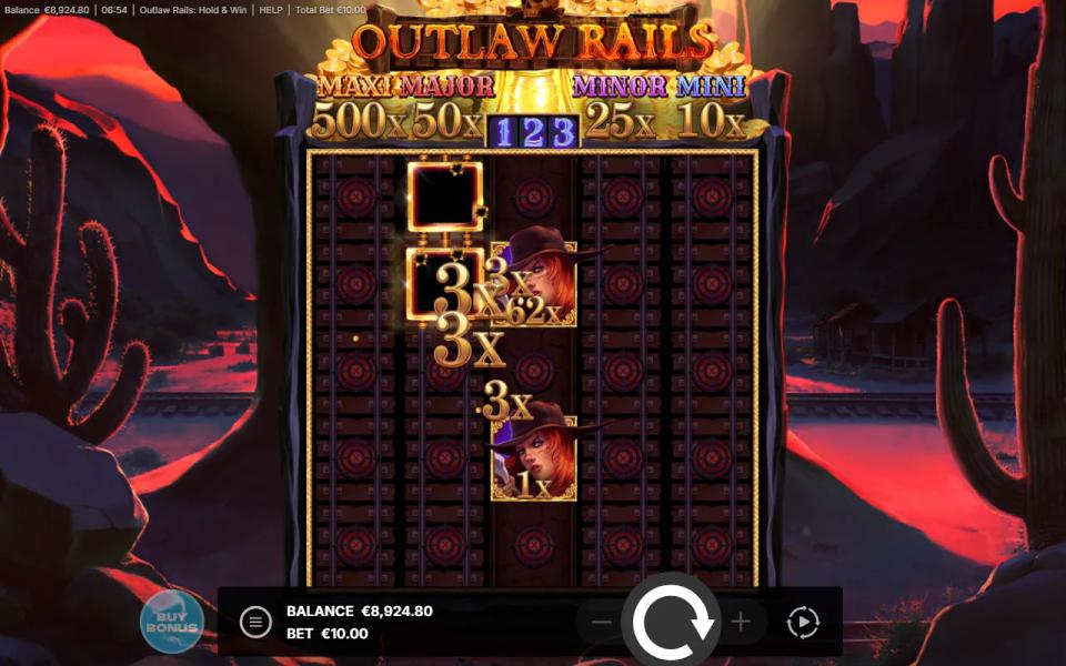 Two Outlaw Collectors on the Outlaw Rails bonus grid carrying separate running totals