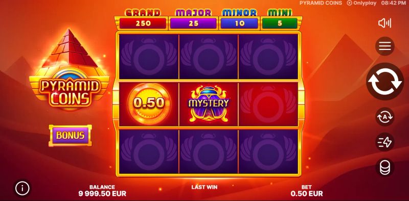 Pyramid Coins gameplay screenshot