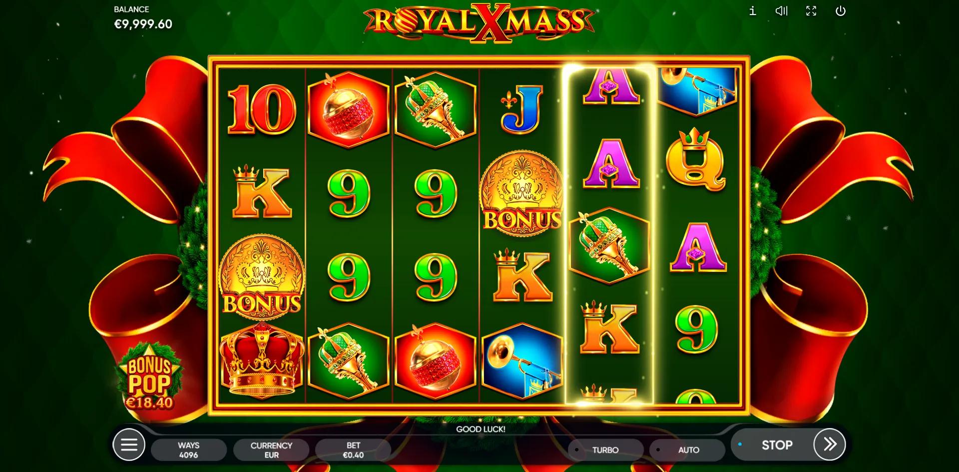 Royal Xmass slot gameplay screenshot