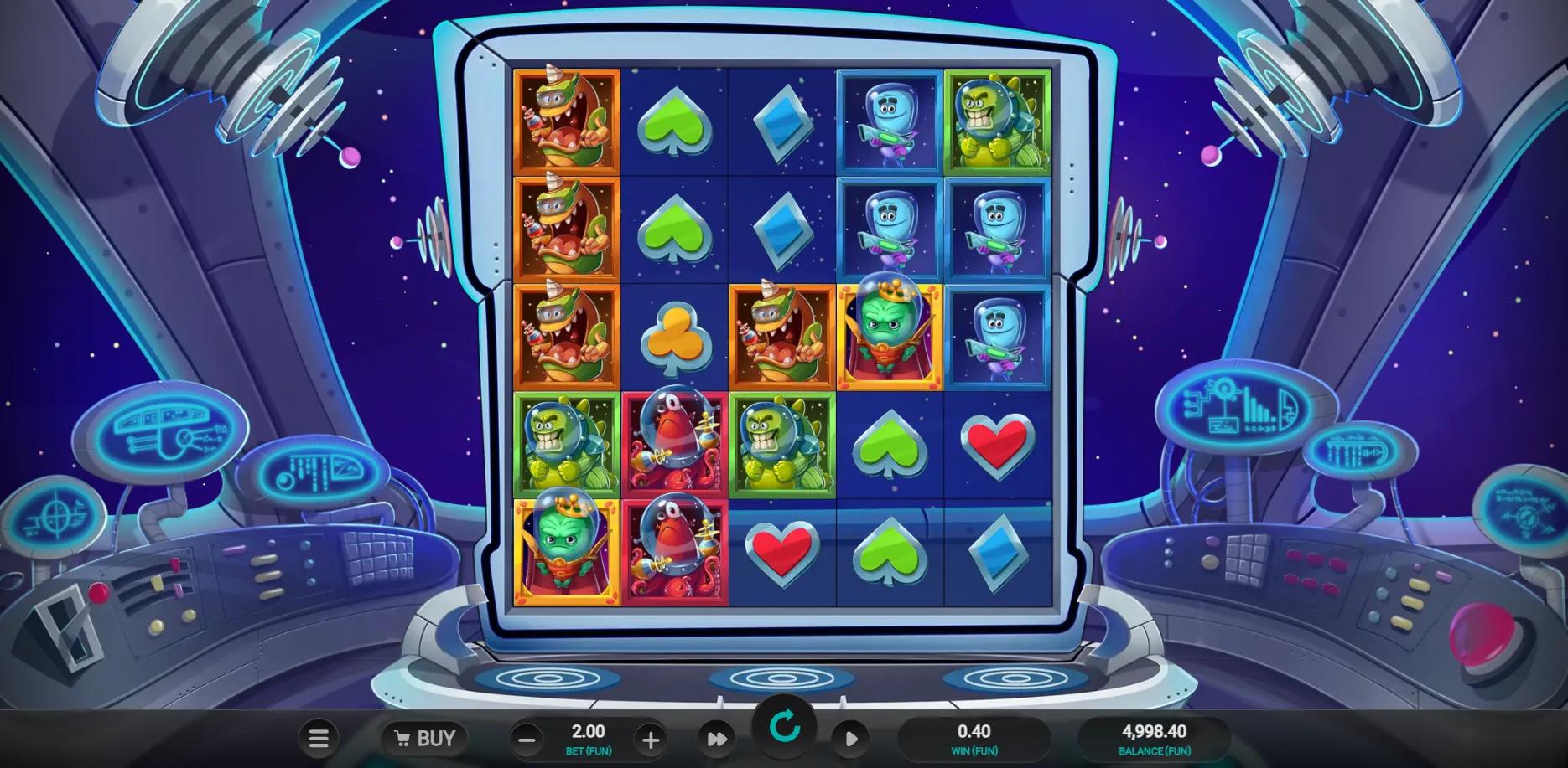 Space Attacks Dream Drop slot gameplay screenshot