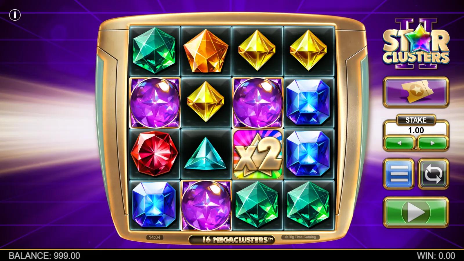 Star Clusters II slot gameplay showing a 4x4 Megaclusters gem grid with a Gold Wild multiplier tile
