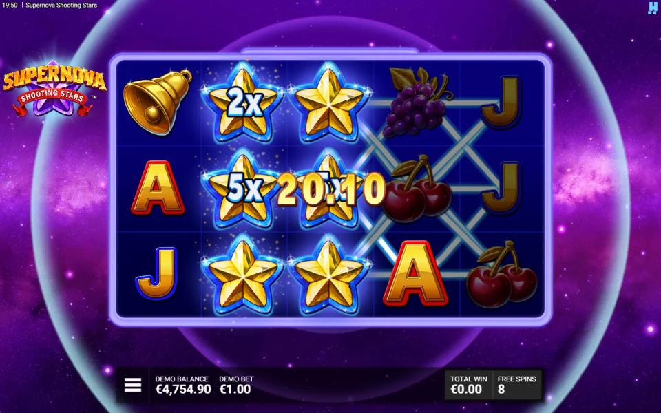 Gold Epic Stars covering reels 2 and 3 in the Starstruck bonus, with two Wilds underneath turned into 2x and 5x multipliers