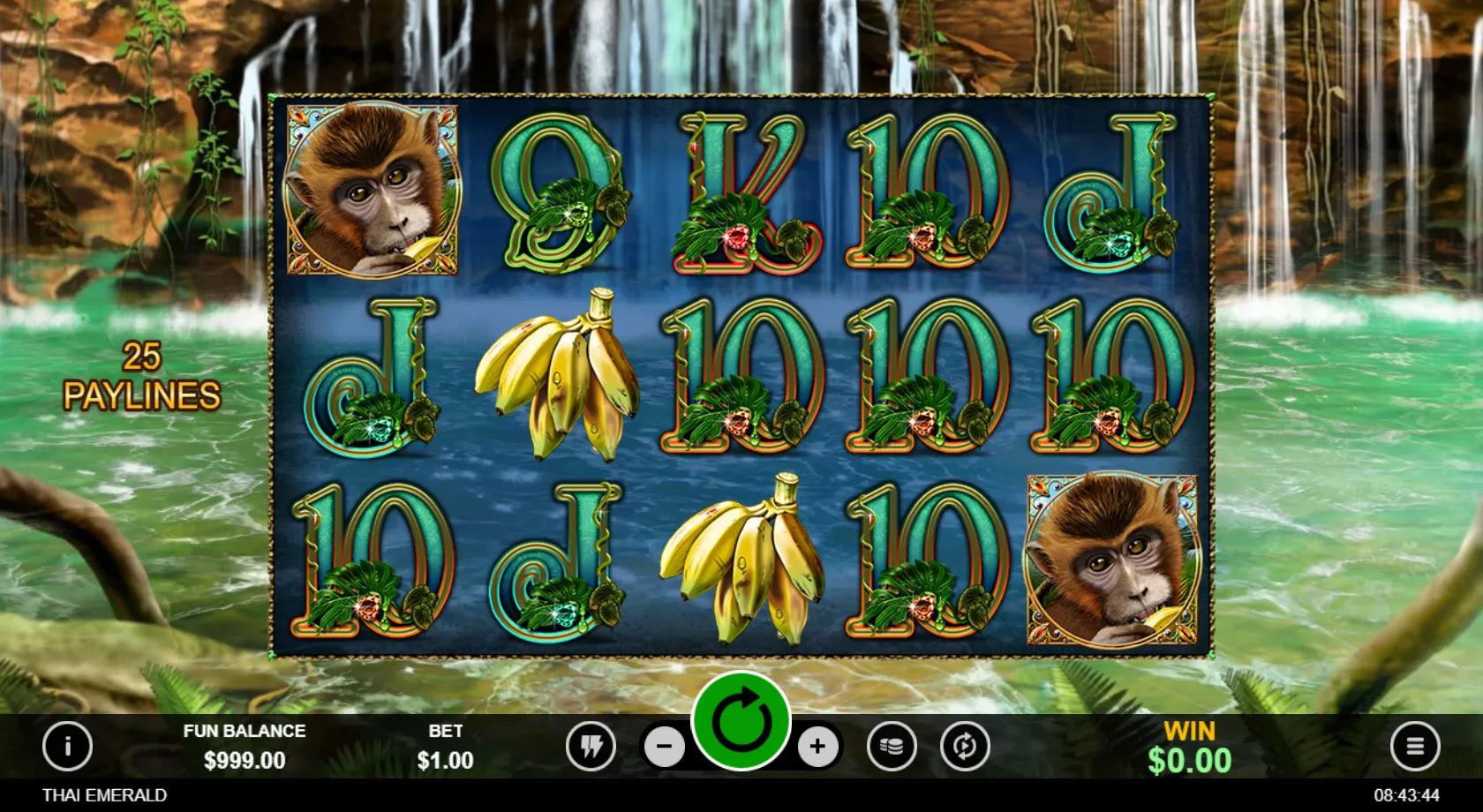 Thai Emerald slot gameplay screenshot