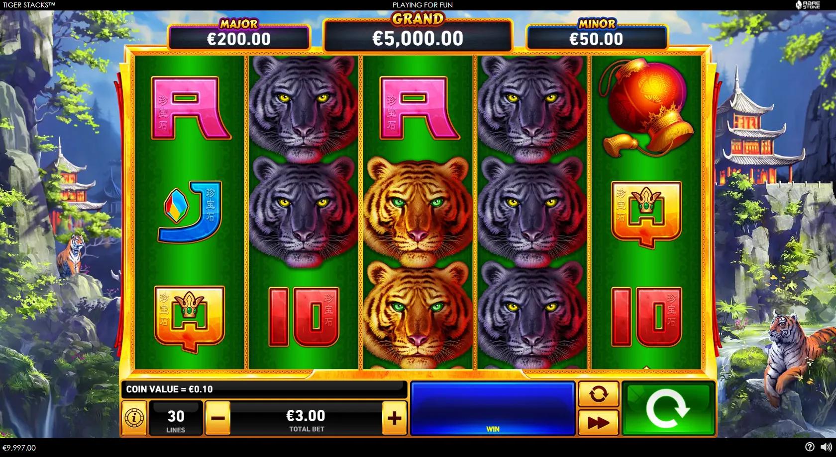 Tiger Stacks slot gameplay showing the 5x3 30-line grid with stacked white and orange tigers, lanterns and three jackpots
