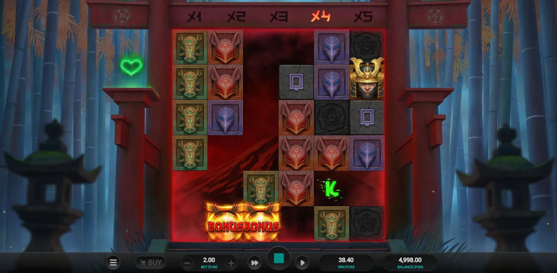 Torii Tumble slot gameplay screenshot