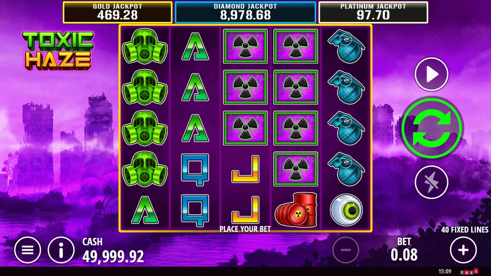 Toxic Haze slot gameplay showing 5x5 toxic-wasteland grid with skull WILD multiplier, biohazard BONUS and 40 paylines
