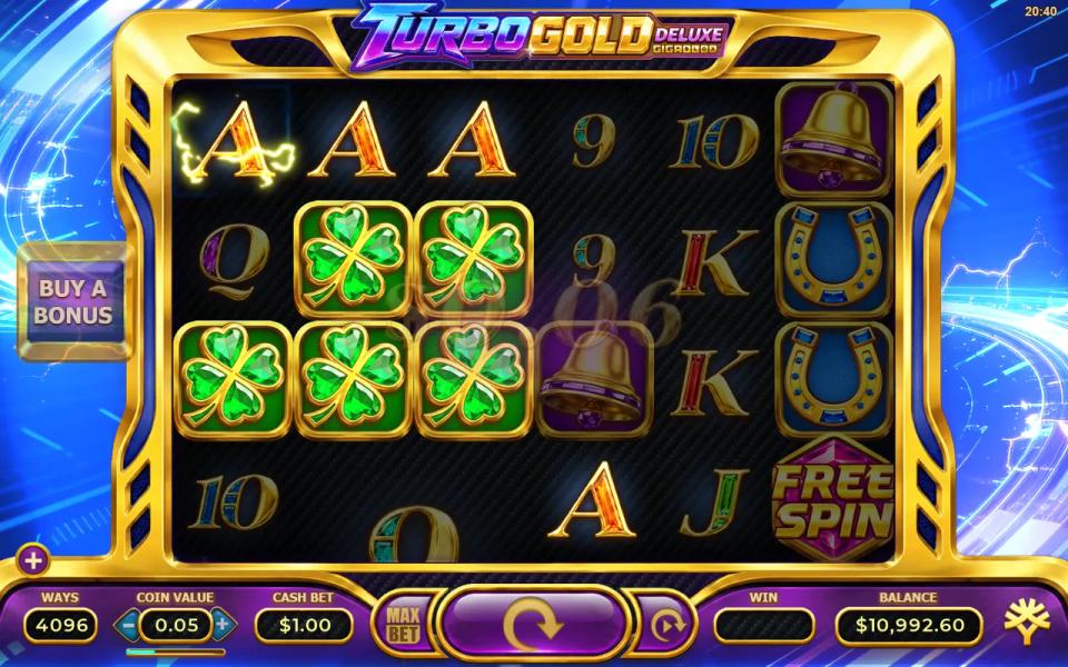 Six reels of four rows with a 2x2 Clover block on reels 2 and 3, Clovers from reel 1 and a row of A symbols along the top
