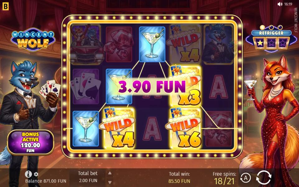 Three sticky wilds held on the Wincent Wolf reels carrying x4 and x6 multipliers during free spins