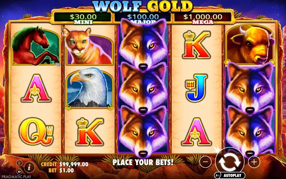Wolf Gold 5x3 board in play with a full reel of stacked wolf wilds on reel 3, two more wilds on reel 5 and the MINI, MAJOR and MEGA jackpot plaques above the reels